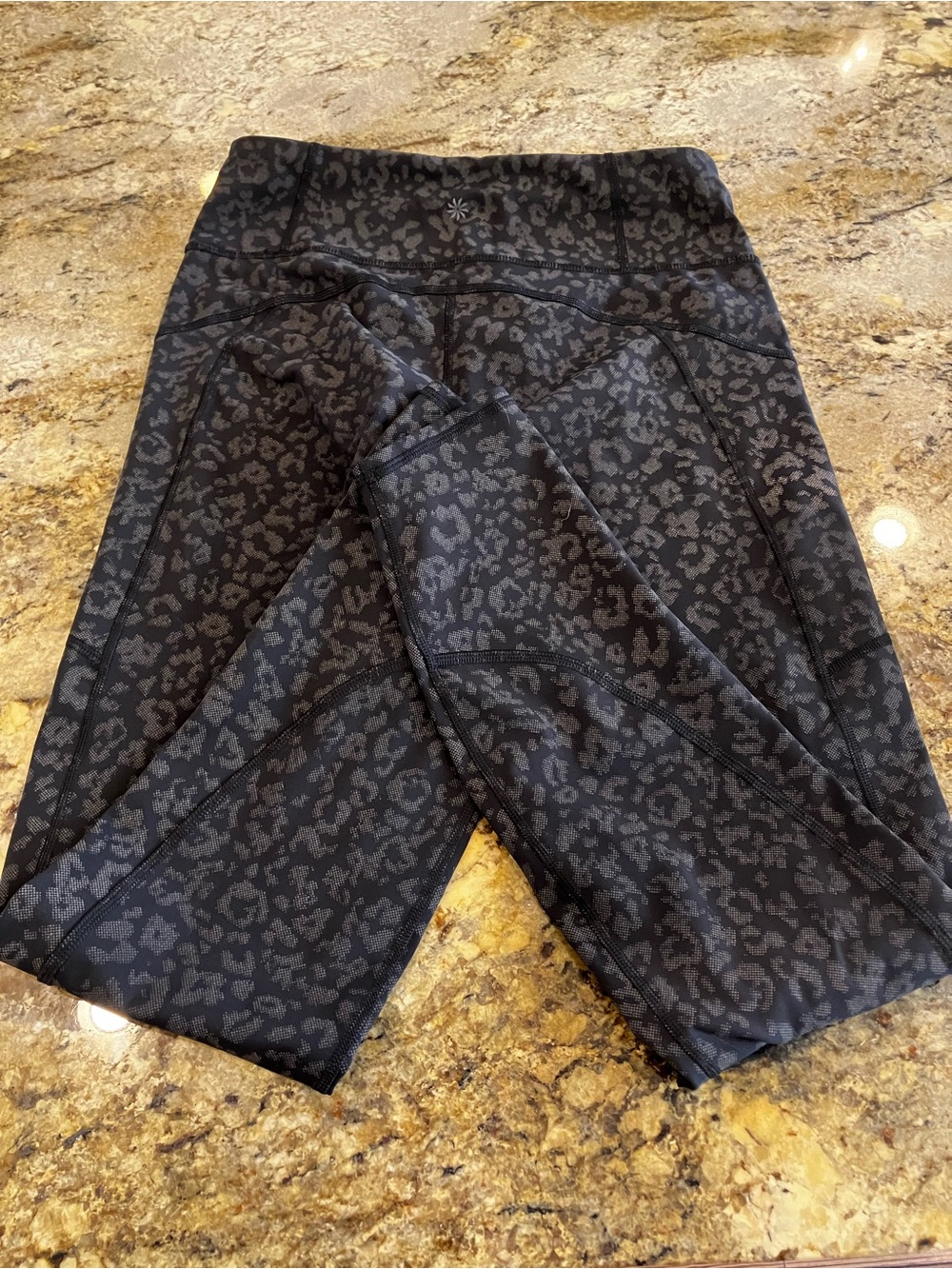 Athleta Rainier Reflective Tight Leggings Black Leopard Print Size M